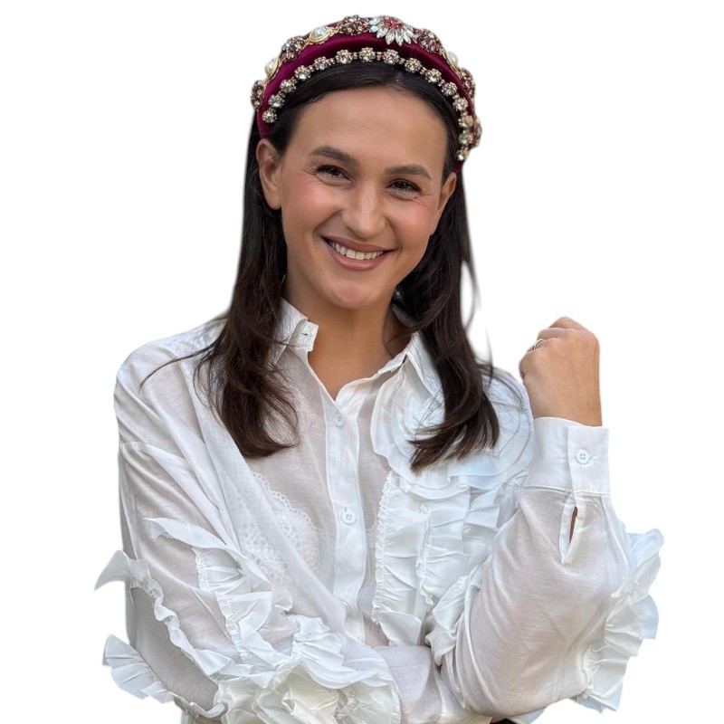 Bentita Visinie Lata Catifea Aplicatii Bentita Visinie Lata Catifea Aplicatii