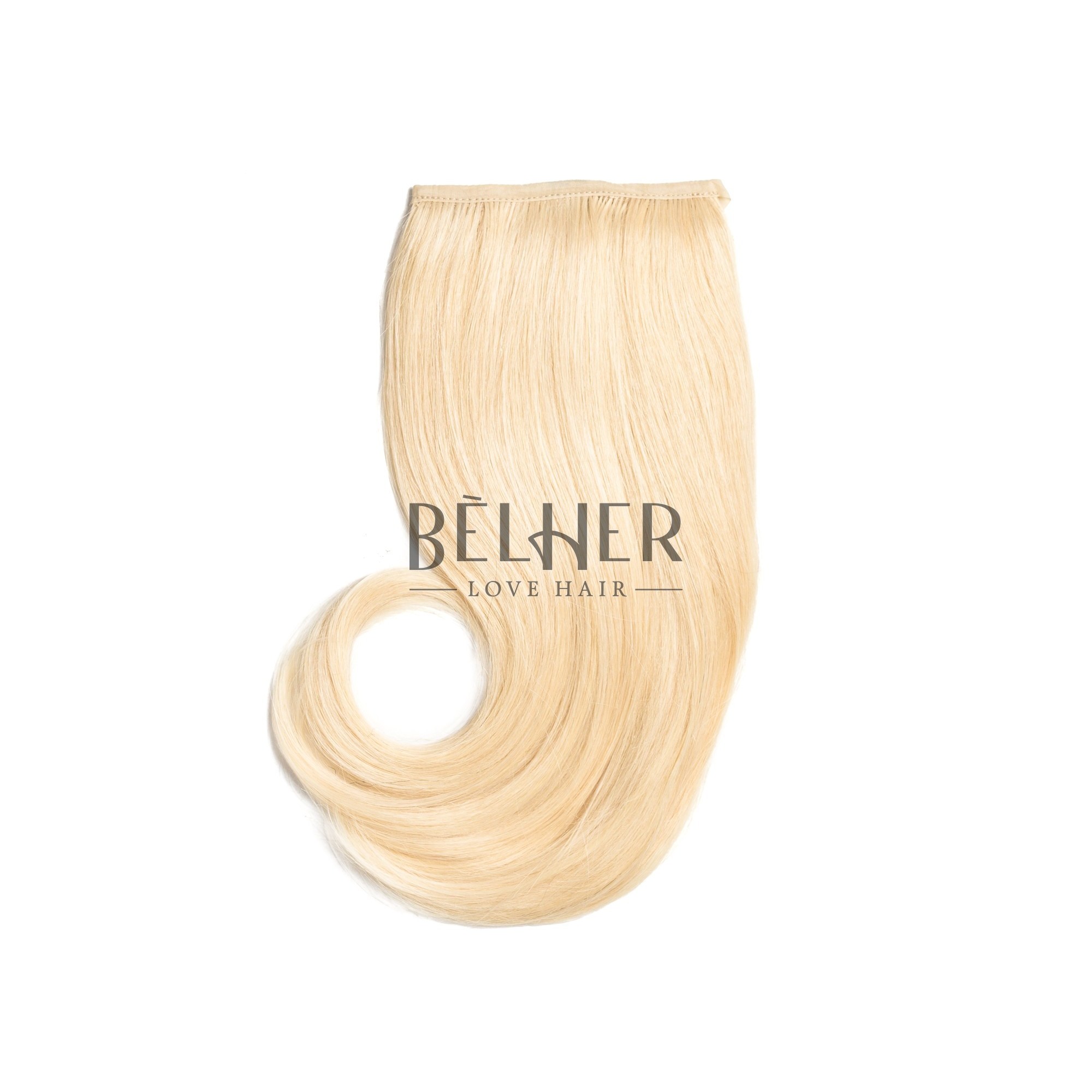 Blond deschis coada retro