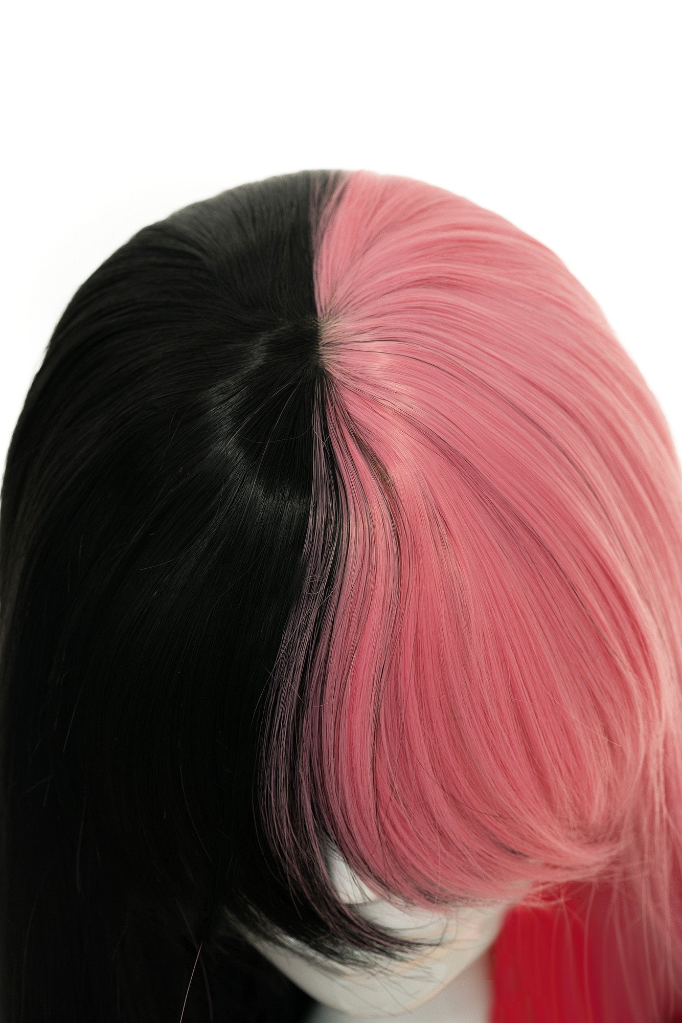 Peruca Maribella Roz/Negru