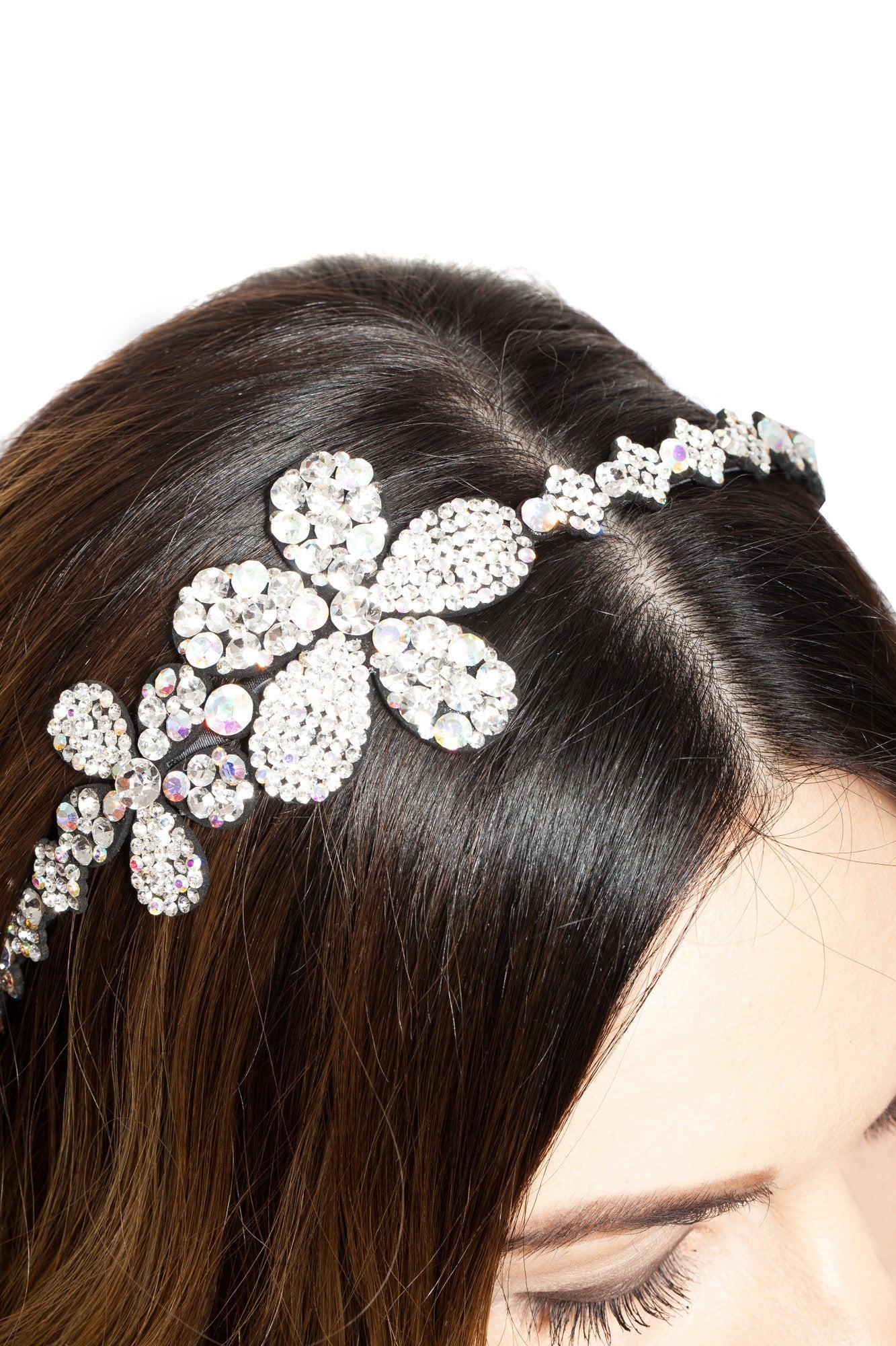 Bentita Ocazie 2 Flori Cristale Alb