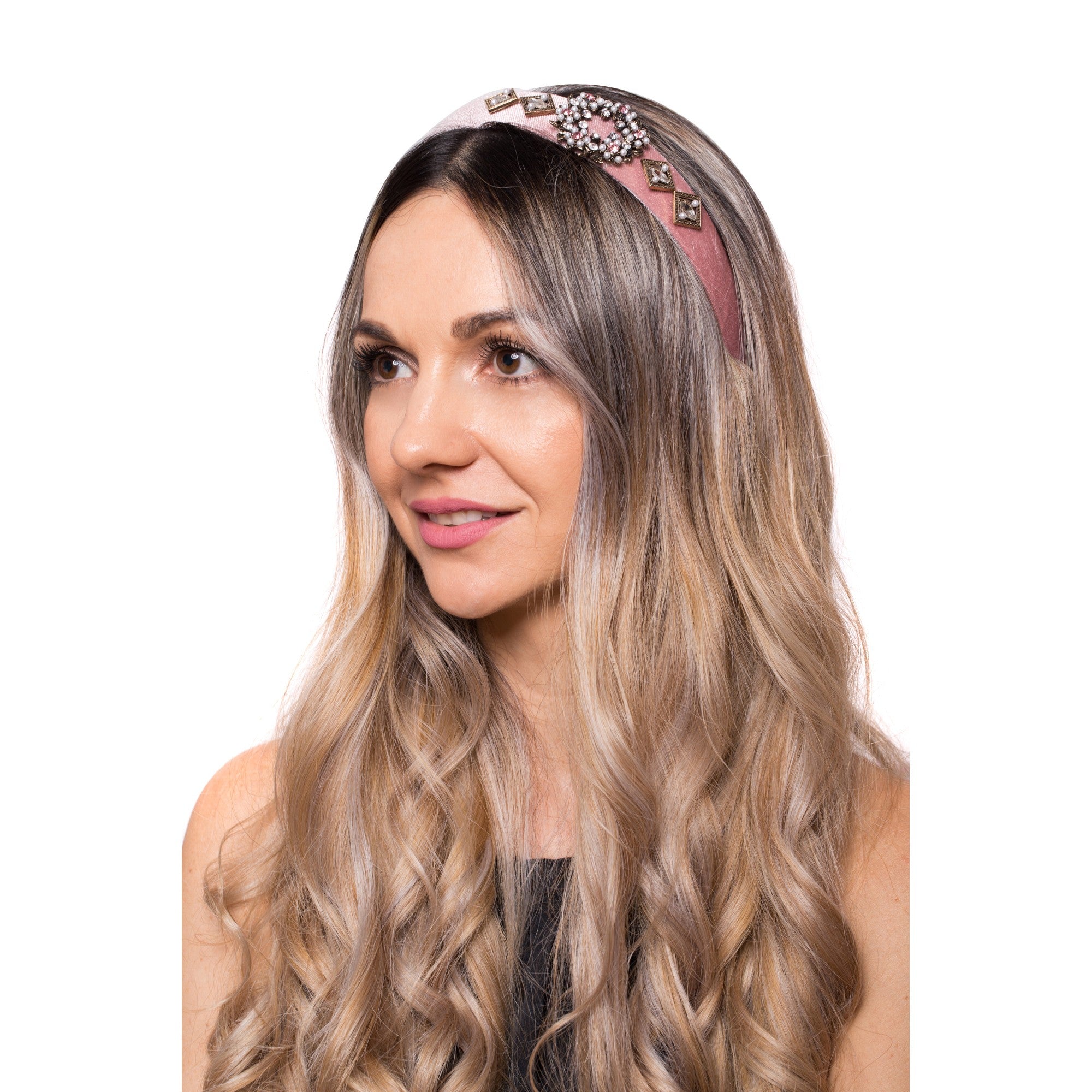 Bentita Roz Catifea Bijuterie Lateral