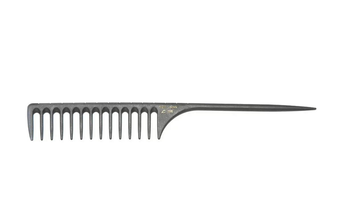 Wide-Tooth Comb Belher